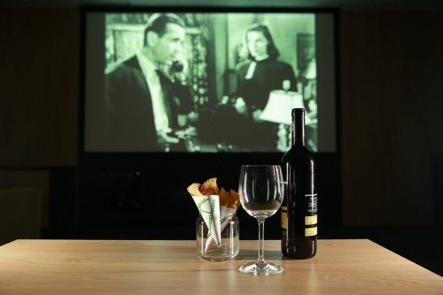 Občerstvenie k filmu v súkromnej kinosále MediaTro